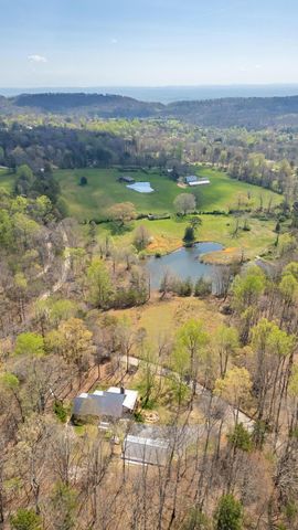 274 Deer Creek Lane, Lookout Mountain, GA 30750