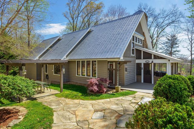 274 Deer Creek Lane, Lookout Mountain, GA 30750