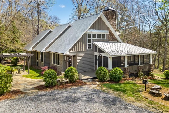 274 Deer Creek Lane, Lookout Mountain, GA 30750