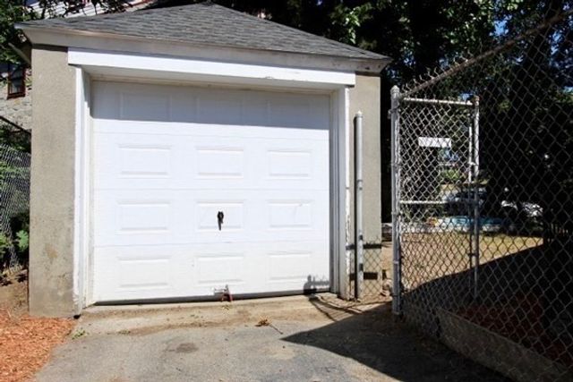 20 Orlando Ave, Arlington, MA 02474
