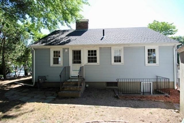 20 Orlando Ave, Arlington, MA 02474
