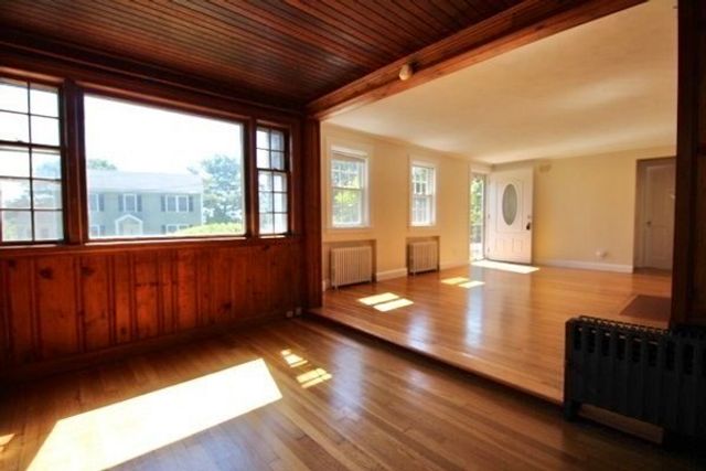 20 Orlando Ave, Arlington, MA 02474