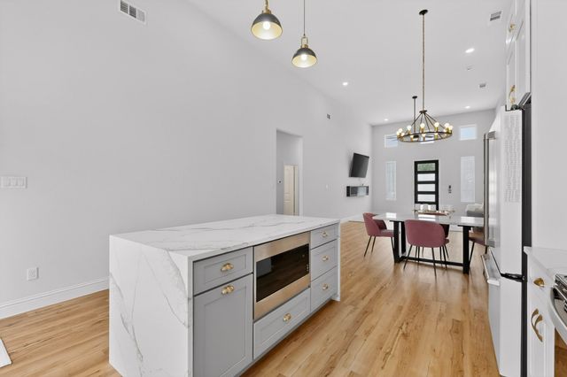 5707 San Jacinto Drive, Granbury, TX 76048