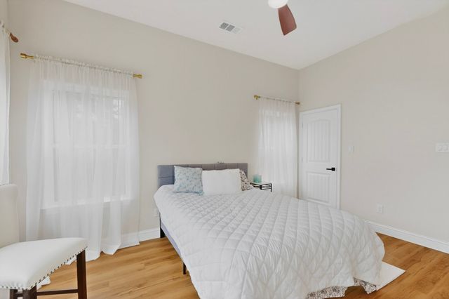 5707 San Jacinto Drive, Granbury, TX 76048