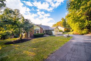 67 Fox Hill Road, Wallkill, NY 12589