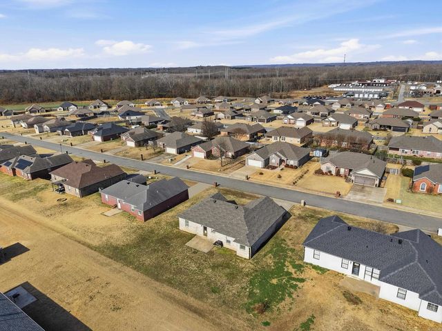 2414 Toccata Lane, Cabot, AR 72023