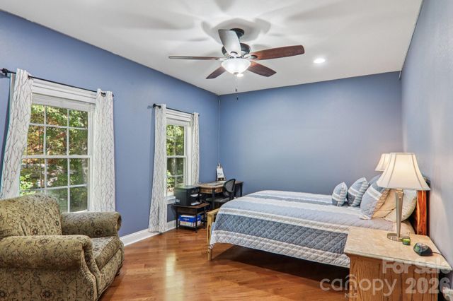 6 Wagon Trace, Flat Rock, NC 28731