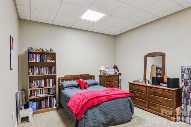 6 Wagon Trace, Flat Rock, NC 28731