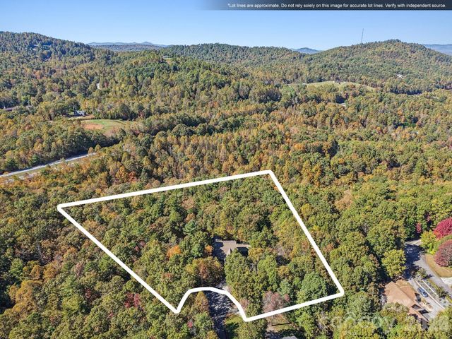 6 Wagon Trace, Flat Rock, NC 28731