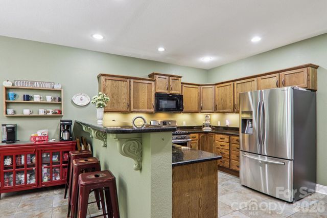 6 Wagon Trace, Flat Rock, NC 28731