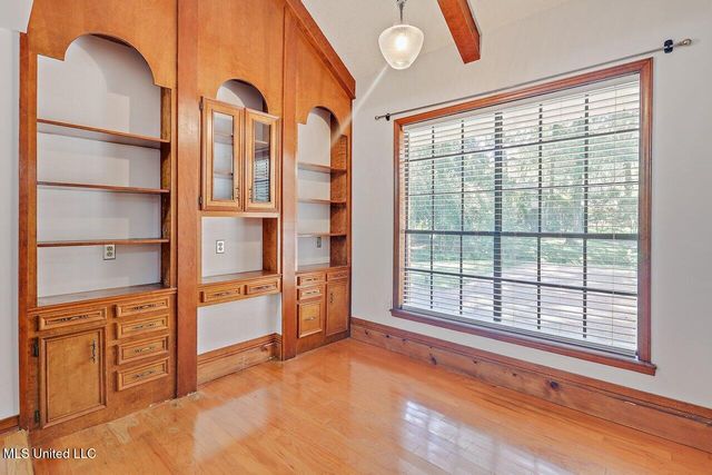420 Trailwood Drive, Clinton, MS 39056