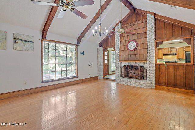 420 Trailwood Drive, Clinton, MS 39056