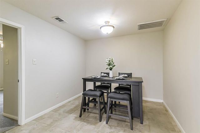 1799 League Line Road 6, Conroe, TX 77304
