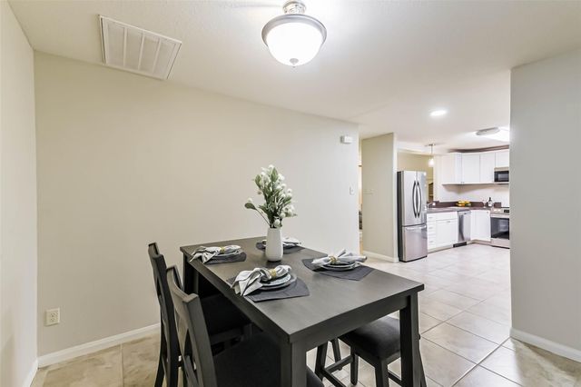 1799 League Line Road 6, Conroe, TX 77304