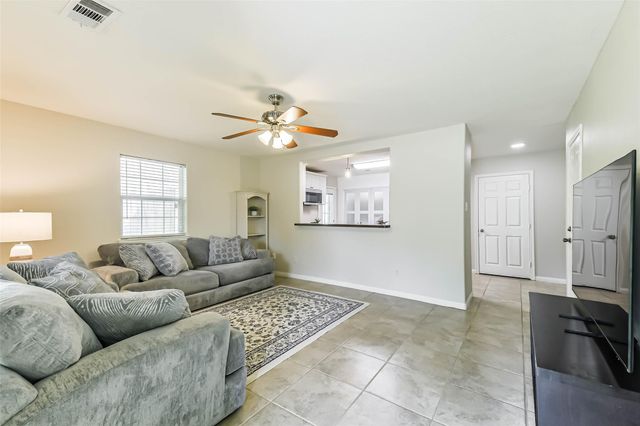 1799 League Line Road 6, Conroe, TX 77304