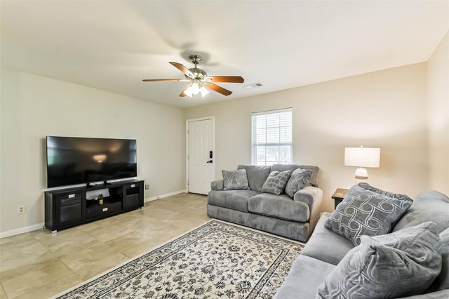 1799 League Line Road 6, Conroe, TX 77304