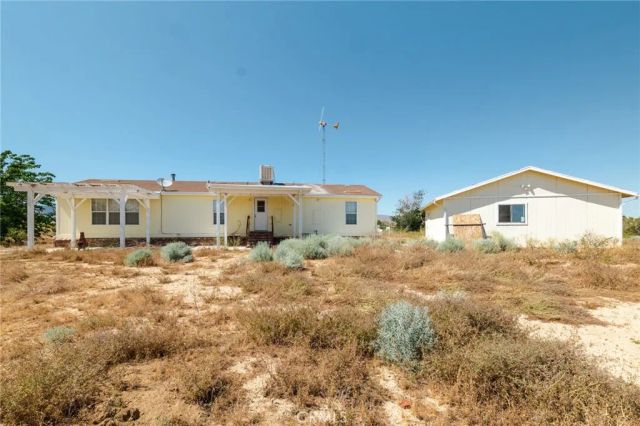 19620 W Avenue A, Lancaster, CA 93536
