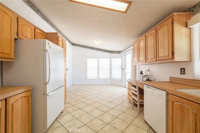 19620 W Avenue A, Lancaster, CA 93536