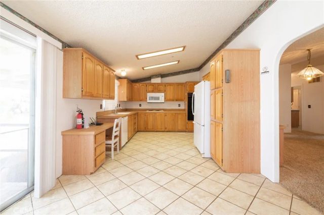 19620 W Avenue A, Lancaster, CA 93536