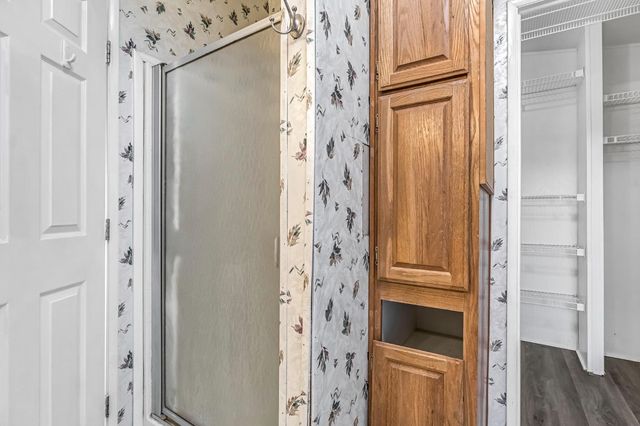 9023 Ave 404, Dinuba, CA 93618