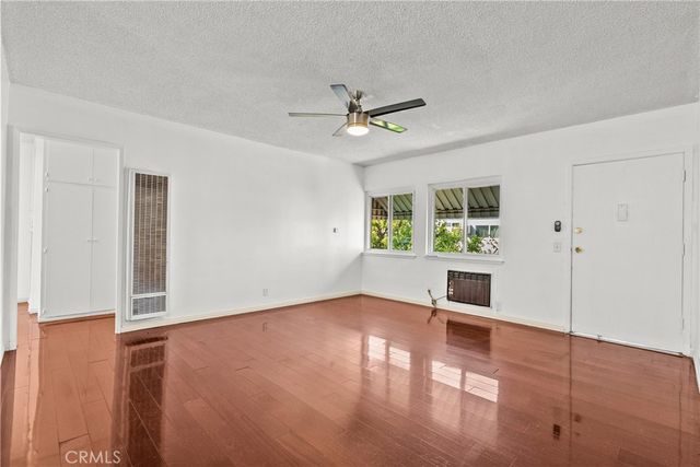 7137 Coldwater Canyon Avenue 10, North Hollywood, CA 91605