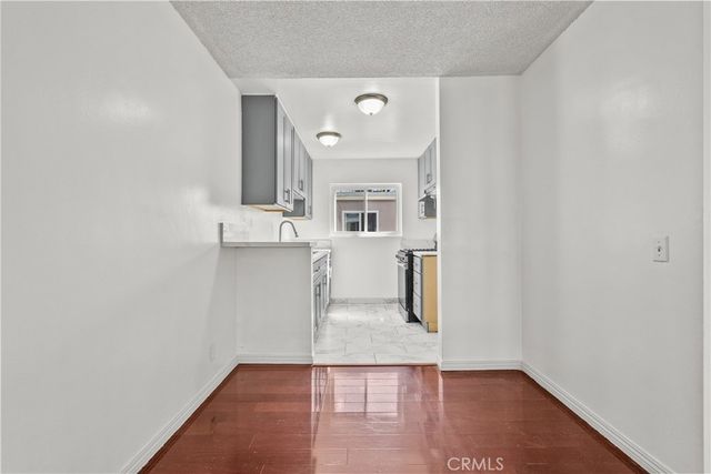 7137 Coldwater Canyon Avenue 10, North Hollywood, CA 91605
