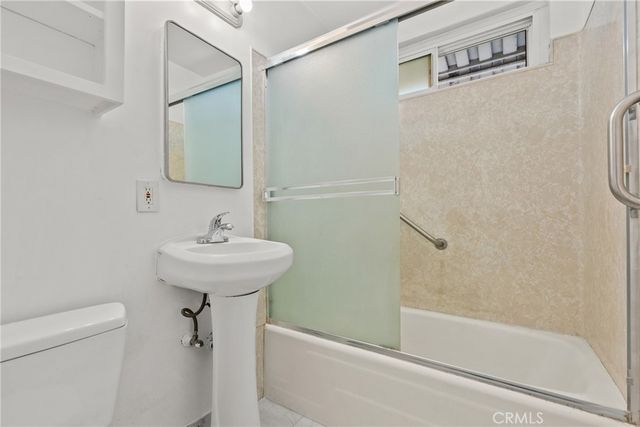 7137 Coldwater Canyon Avenue 10, North Hollywood, CA 91605
