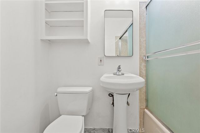 7137 Coldwater Canyon Avenue 10, North Hollywood, CA 91605