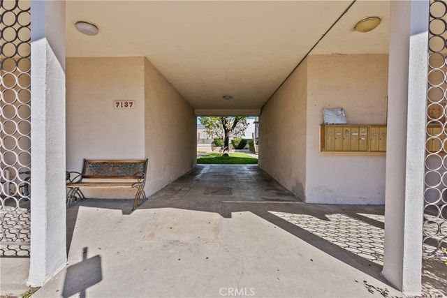 7137 Coldwater Canyon Avenue 10, North Hollywood, CA 91605