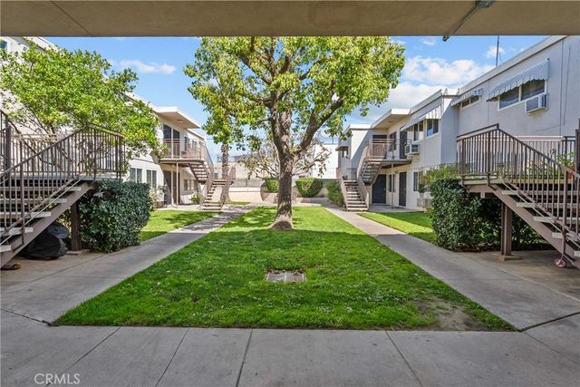7137 Coldwater Canyon Avenue 10, North Hollywood, CA 91605