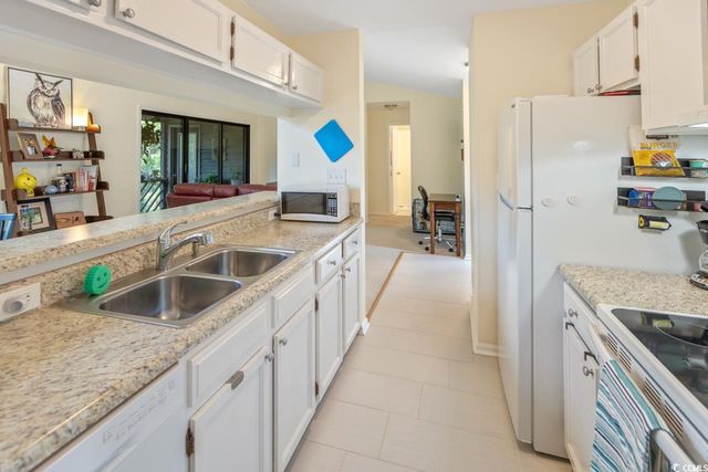 310 Indian Wells Ct., Murrells Inlet, SC 29576