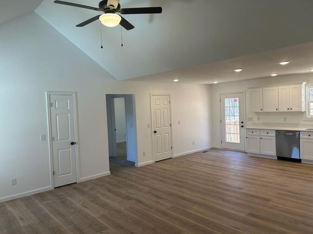 825 Bridges Road, Rocky Face, GA 30740