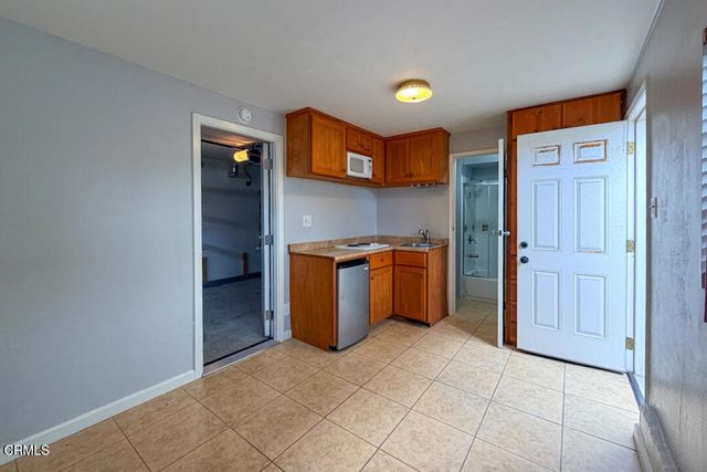 288 Cahuenga Drive, Oxnard, CA 93035