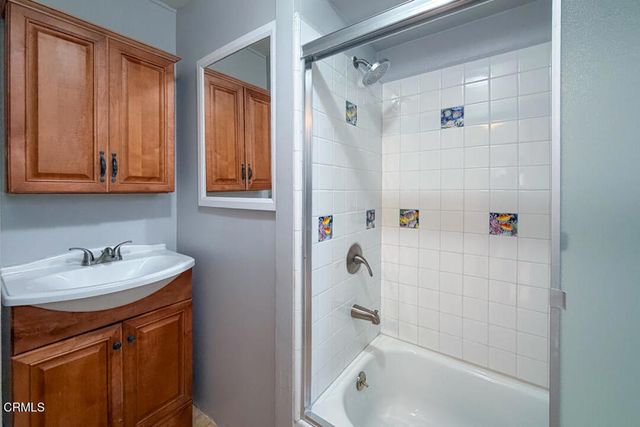 288 Cahuenga Drive, Oxnard, CA 93035