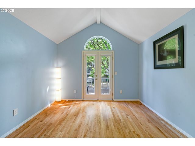2727 Nw UPSHUR St, Portland, OR 97210