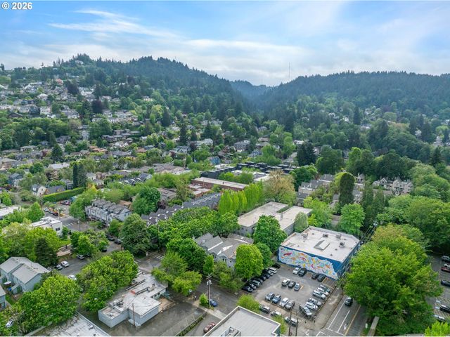 2727 Nw UPSHUR St, Portland, OR 97210