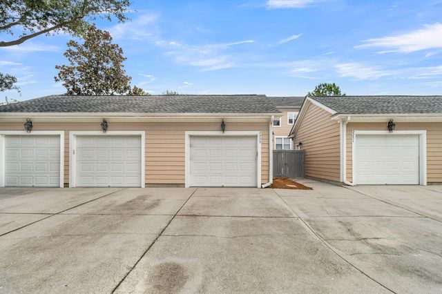 2229 Daniel Island Drive, Charleston, SC 29492
