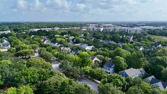 2229 Daniel Island Drive, Charleston, SC 29492