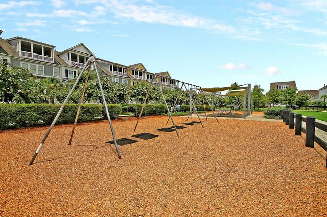2229 Daniel Island Drive, Charleston, SC 29492