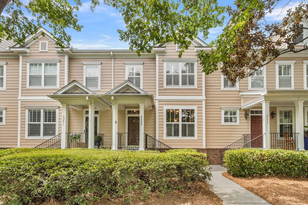 2229 Daniel Island Drive, Charleston, SC 29492