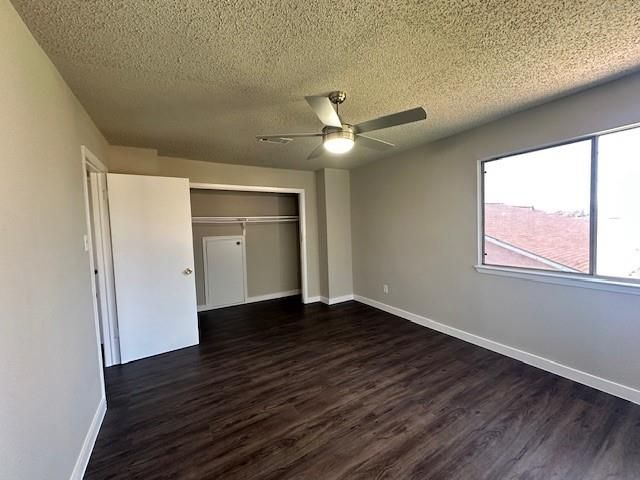 8518 Blossom Bell Lane, Houston, TX 77489
