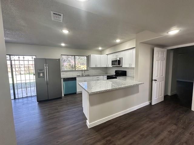 8518 Blossom Bell Lane, Houston, TX 77489