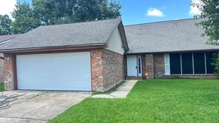 8518 Blossom Bell Lane, Houston, TX 77489