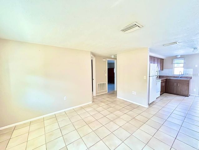 5805 DELAWARE AVENUE, New Port Richey, FL 34652