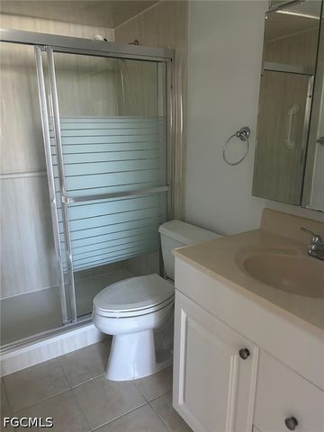 4260 SE 20th PL 205, Cape Coral, FL 33904