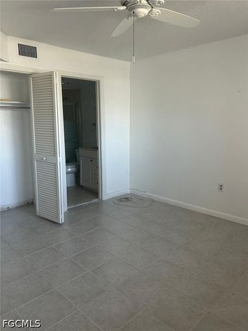 4260 SE 20th PL 205, Cape Coral, FL 33904
