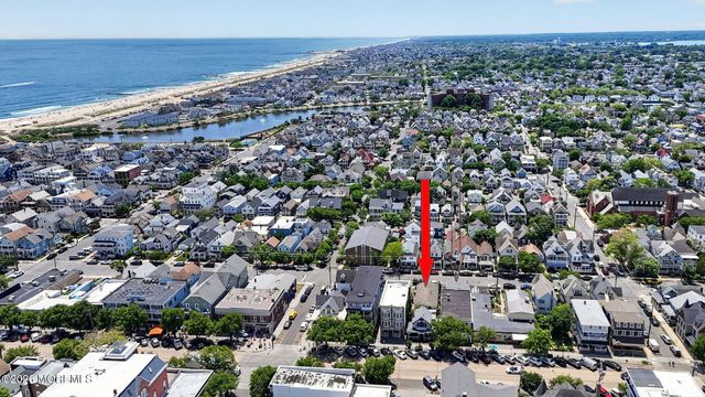 65 Heck Avenue, Ocean Grove, NJ 07756