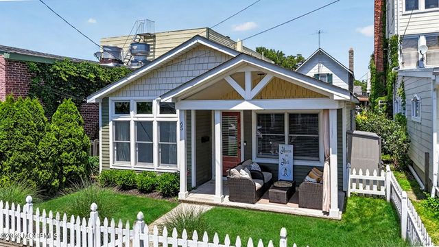 65 Heck Avenue, Ocean Grove, NJ 07756