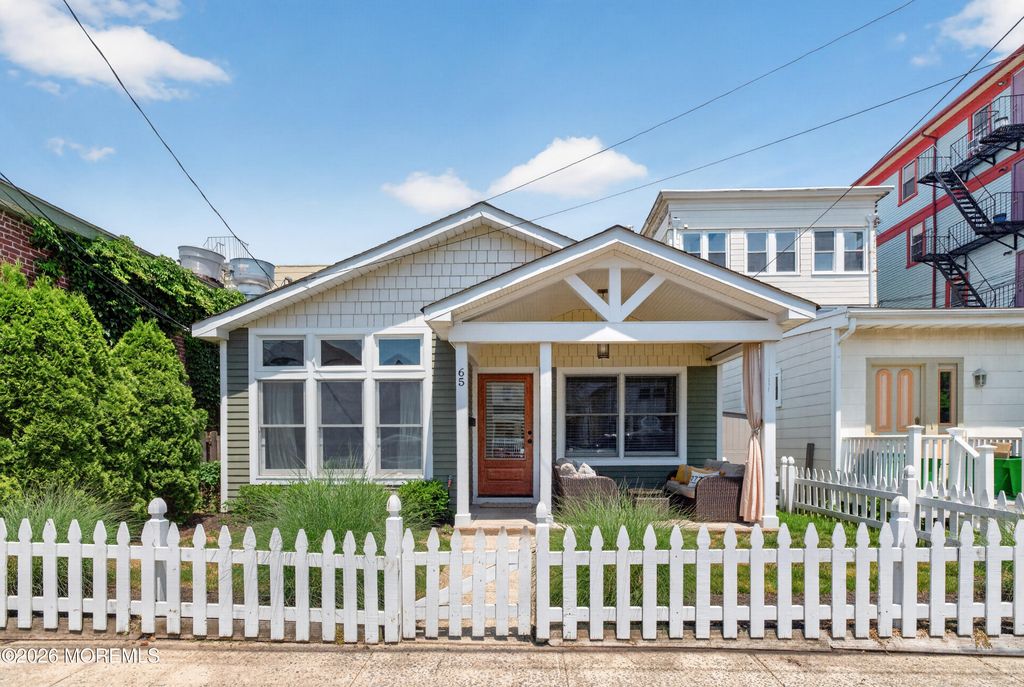 65 Heck Avenue, Ocean Grove, NJ 07756