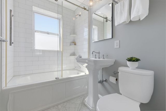 21 Bowdoin Street 5C, Boston, MA 02114